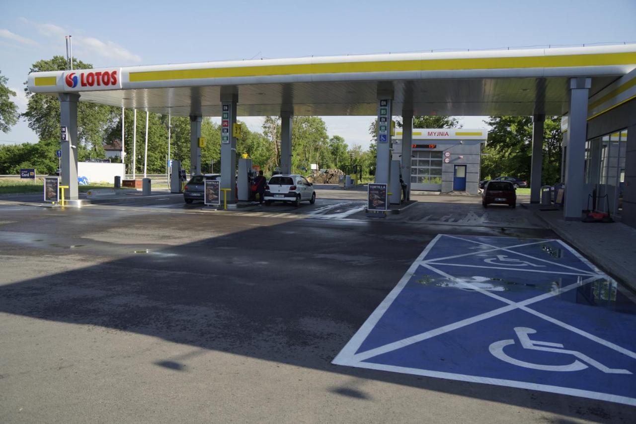 Smartmotel Pułtusk Eksteriør billede